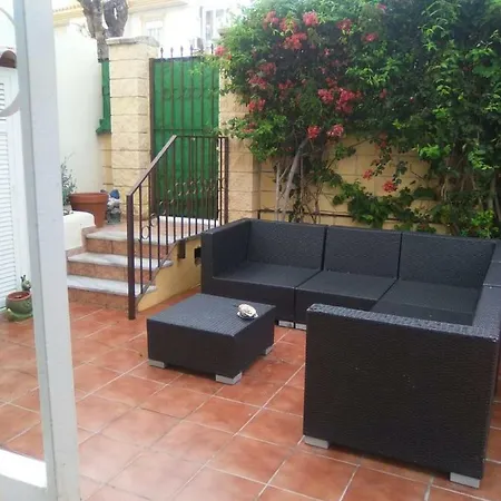 Сasa de vacaciones Adosado Urbanizacion Privada A 700 Mtros. Playa Torremolinos